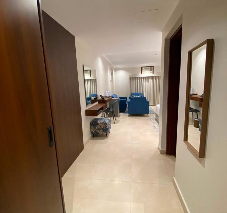 Yanbu Al Sinaiyah Hotel | اجنحة روشان للشقق المخدومة