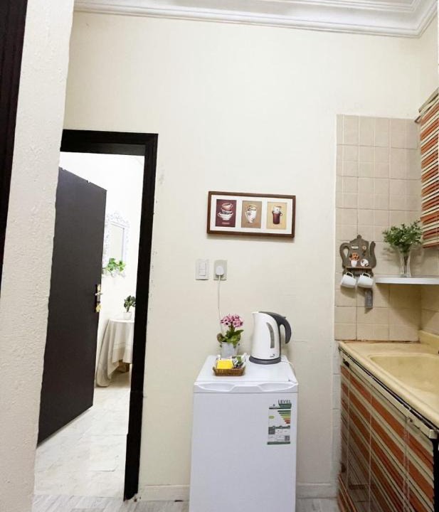 Dammam Apartment | استديو 7 للعزاب رجال فقط وبالدور الثالث