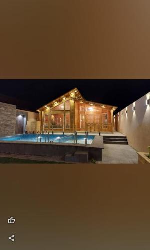 Dhahban Ski Chalet | اكواخ السمو الريفيه