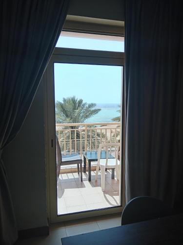 Bay La Sun Apartment | روز الشاطي إطلالة بحرية Rose Sea View