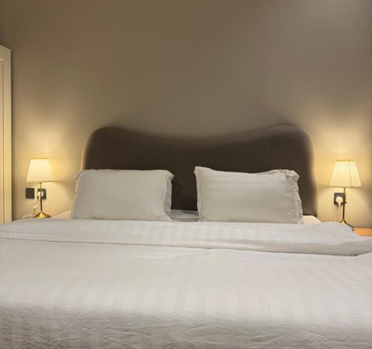 Al Murabba Apartment | سكينة هاوس غرفة وصالة