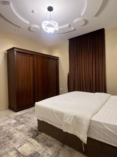 Hera Street Apartment | سويت غرفتين وصالة مميز