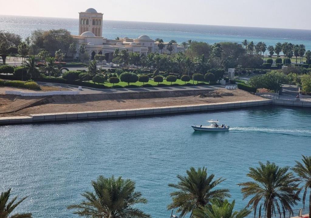 Bay La Sun Apartment | شقة البيلسان اطلالة علي البحر Marina 2 with sea view للعائلات فقط