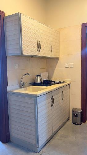 Palestine Street Apartment | شقة جدة