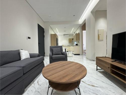 Al Malaz Apartment | شقة خاصة 3 غرف نوم بمدخلين بنفس الدور b5