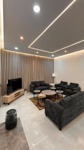 Al Wudayy Apartment | شقة غرفتين نوم وصالة بمدخل مستقل
