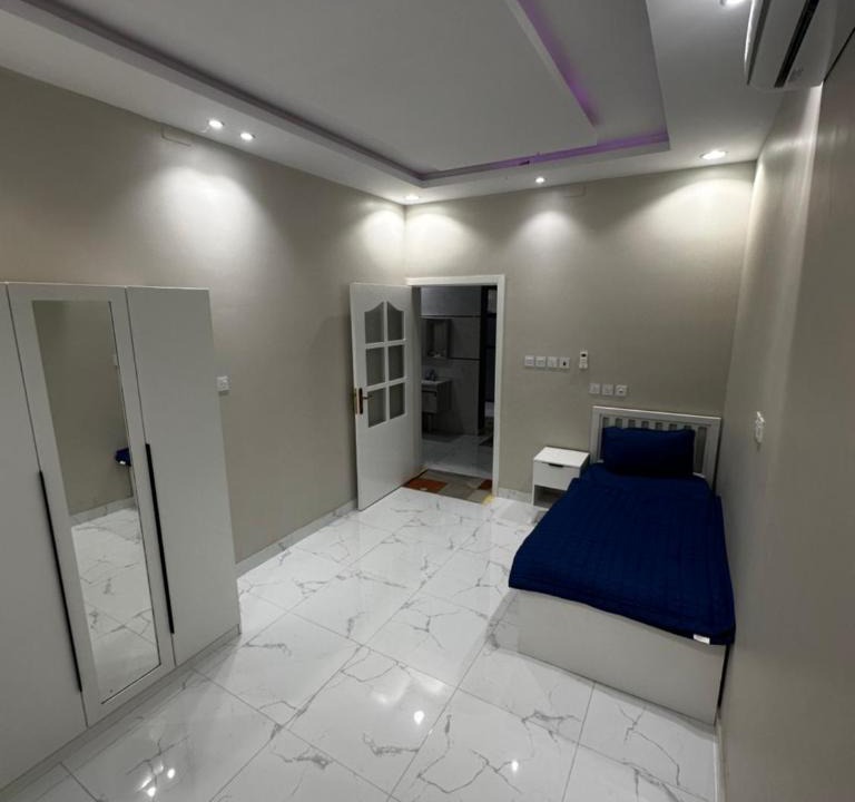 'Asir Apartment | شقة فاخرة بغرفتي نوم ومجلس وصالة مع حوش خاص كبير