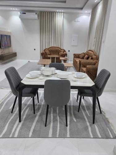 Taif Apartment | شقة فندقيه Vip رقم 1 بمدخل خاص وحوش وموقف خاص