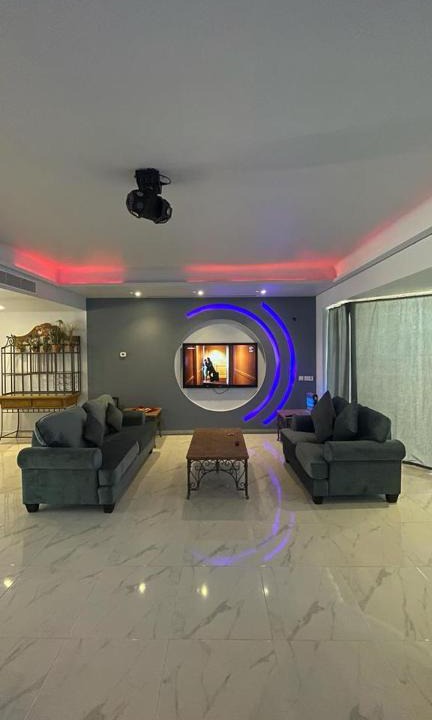 Durrat Al-Arous Ski Chalet | فيلا بلوبيتش بمسبح خاص وشاطى رملي