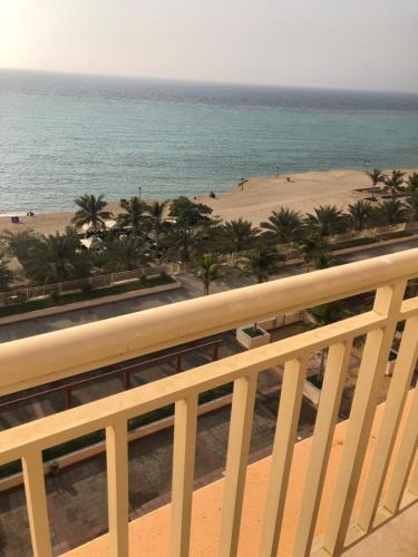 Bay La Sun Apartment | نزل الشاطي 3 عايلات فقط