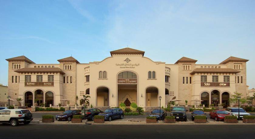 Al-Rawdah Hotel | 120 m² Hotel ∙ 4 bedrooms ∙ 7 guests