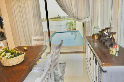 Dhahran Resort | Amwaj Resort For Families Only