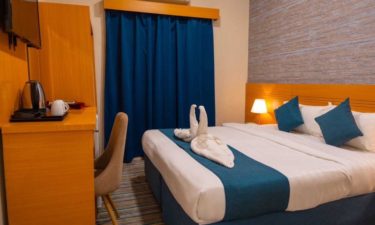 Al Aziziyah Hotel | BARADIS LAND HOTEL
