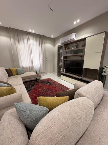 Al Kura Apartment | Bright & Calm Apartment