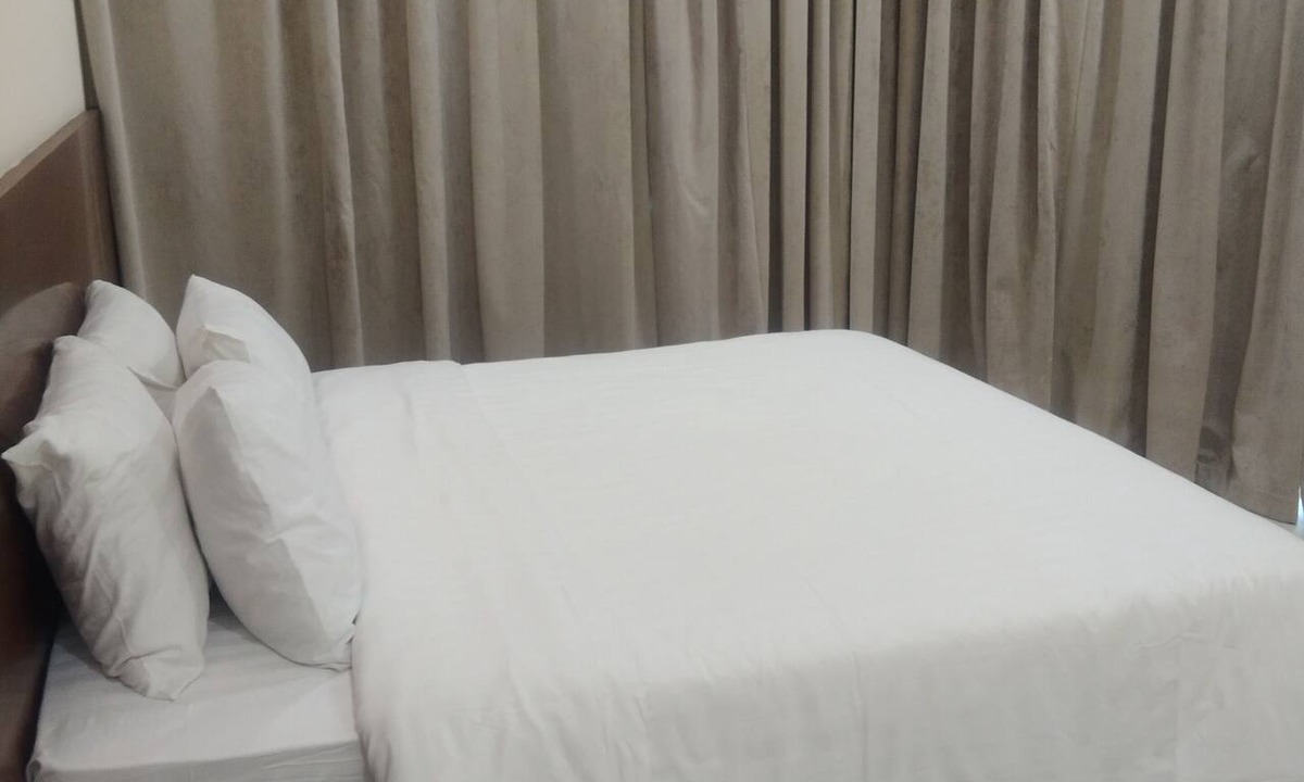 Seef Apartment | Cozy studio in tranquil Seef with AC