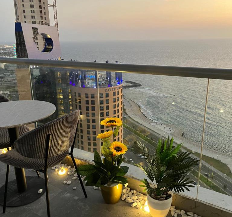 Ash Shati Apartment | Damac Al Jawharah Tower Jeddah Sea View Two Bedroom Jacuzzi شقة بغرفتي نوم وجاكوزي بإطلالة بحرية في برج داماك الجوهرة