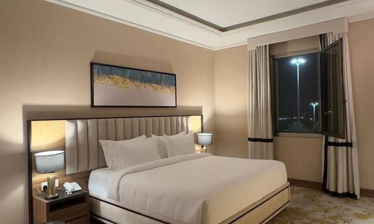 Tabuk Hotel | Larichy Hotel