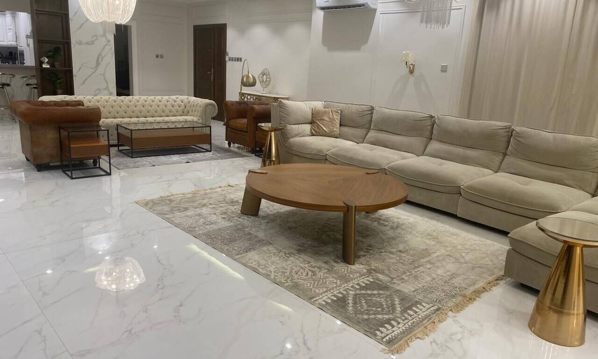 Al-Safa Apartment | Luxury 5-Bedroom Apartment with 5 Bathrooms and Private Courtyard شقة فخمة