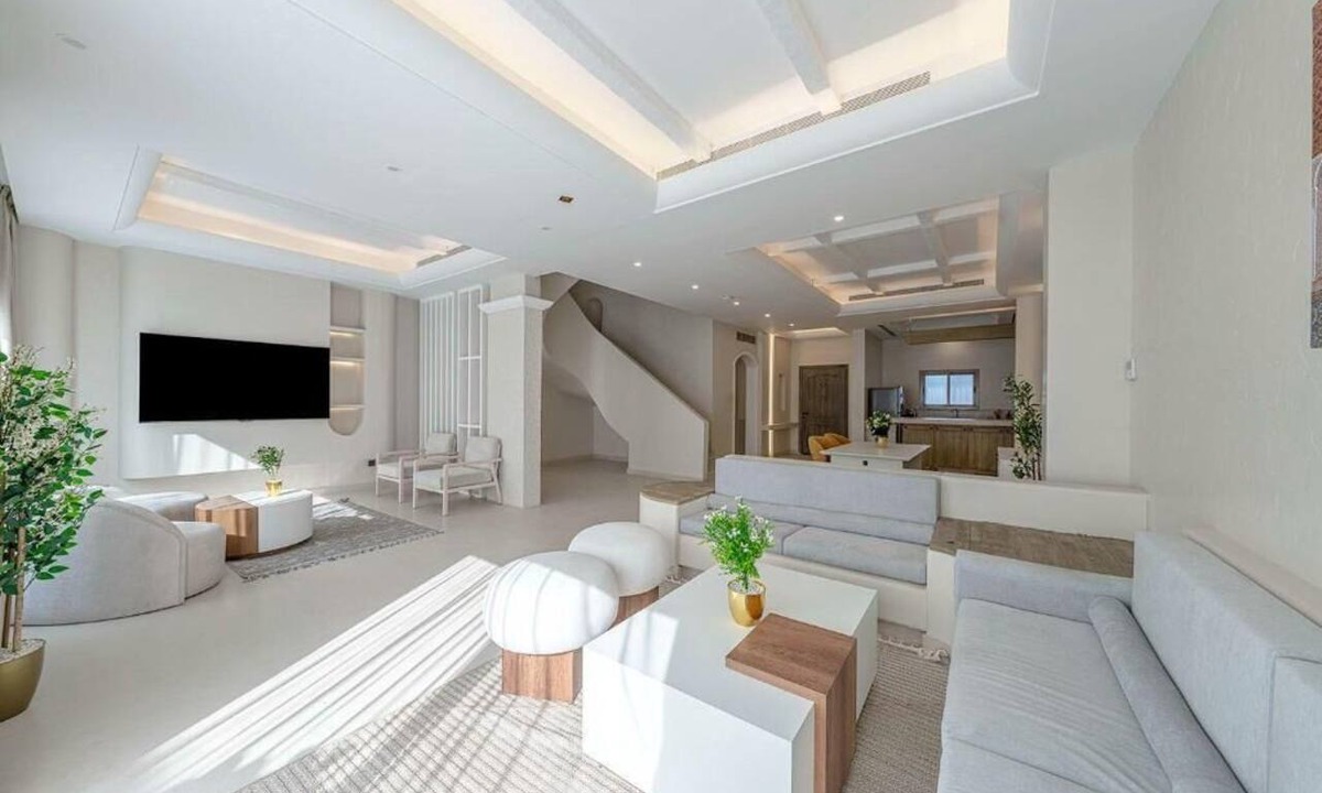 King Abdul Aziz Road Villa | Mabat Jasmin Greek Villa 4BR 583 Villa12