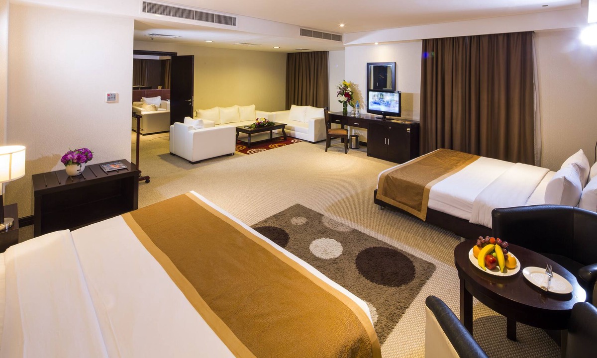 Al Hoora Hotel | Monroe Hotel & Suites