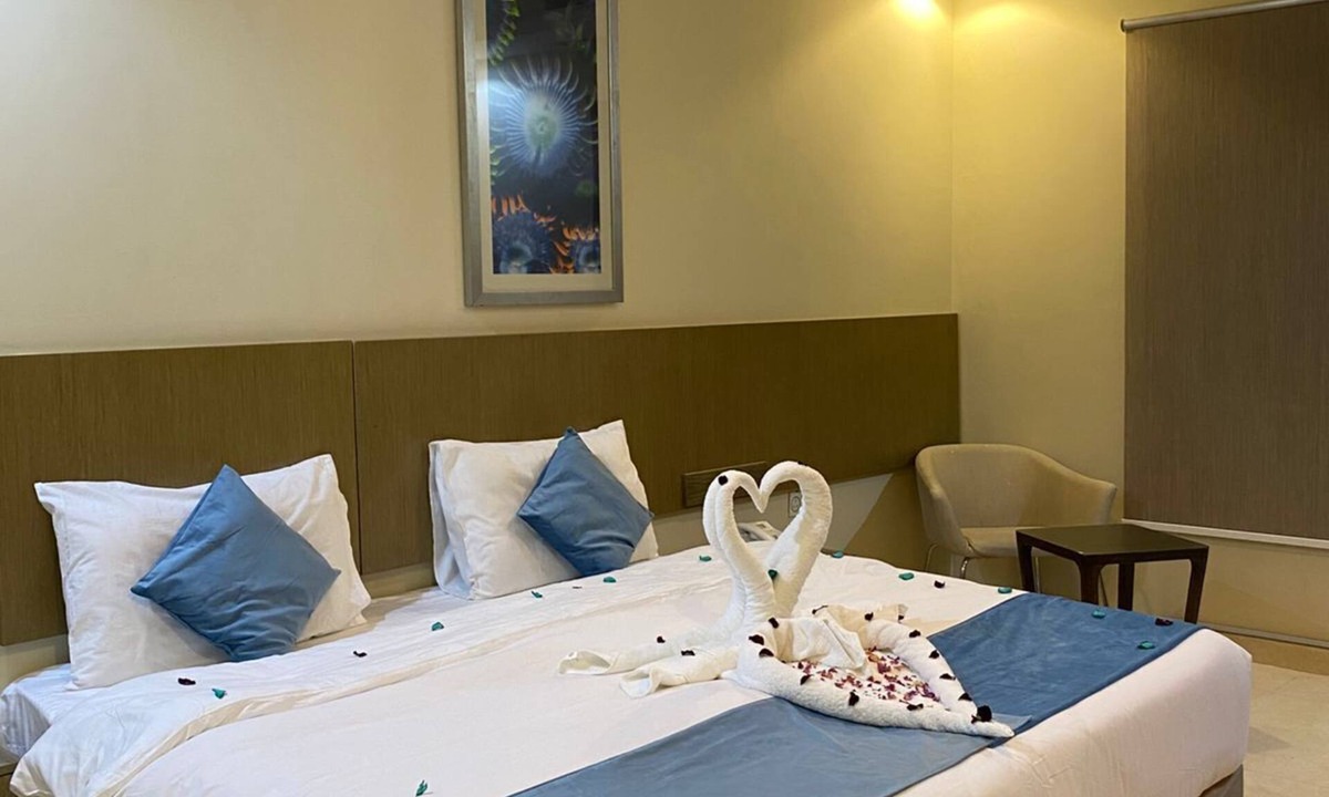 Al Aziziyah Hotel | Najmat Al Abrar Hotel