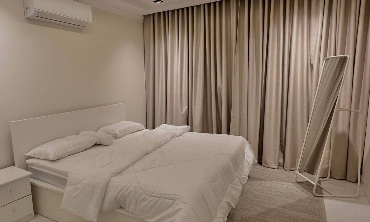 Hera Street Apartment | Orbitnet JEDM2