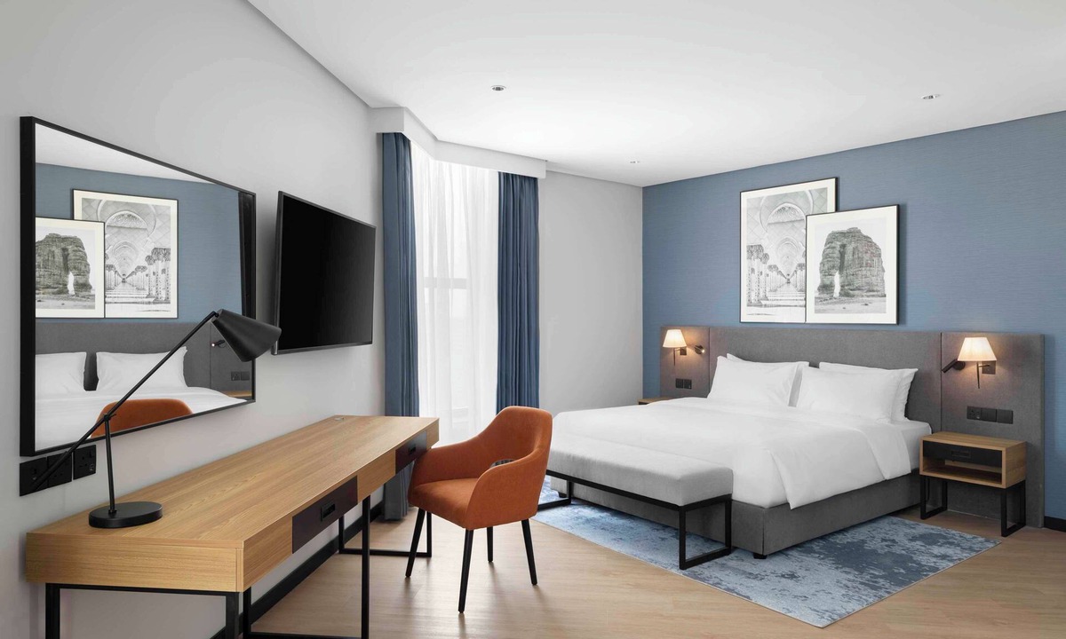 Corniche Hotel | Park Inn by Radisson Al Khobar