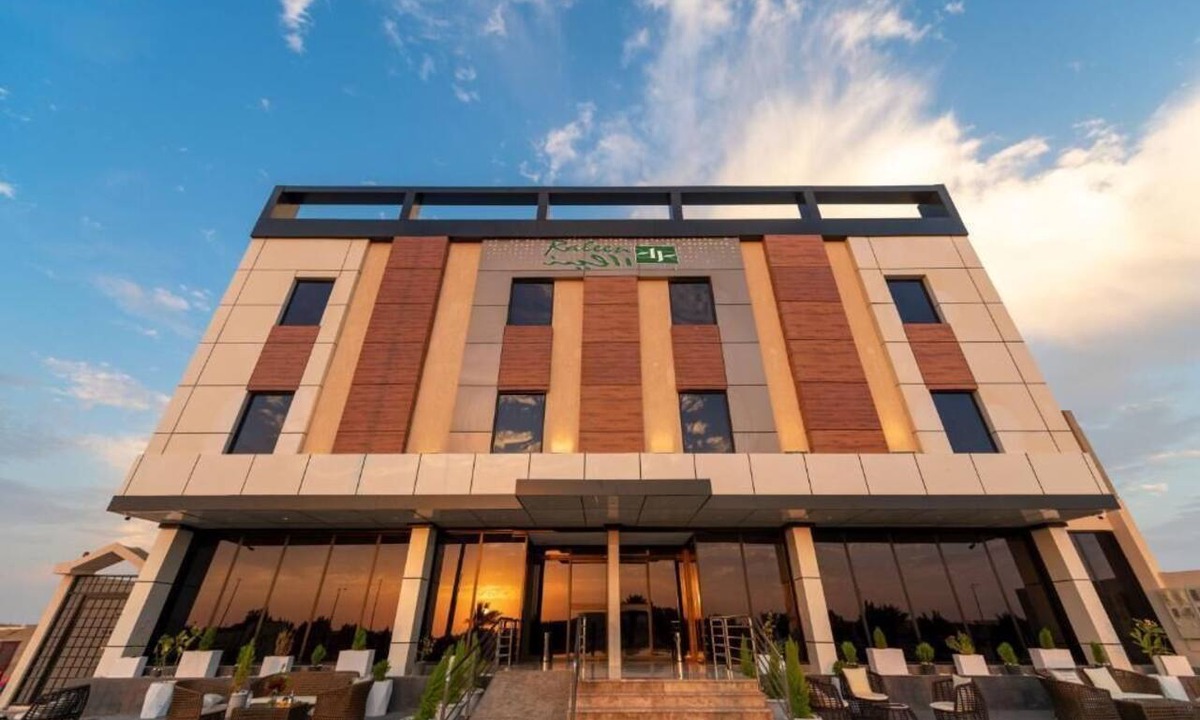 Al Wajh Hotel | Raleen Hotel