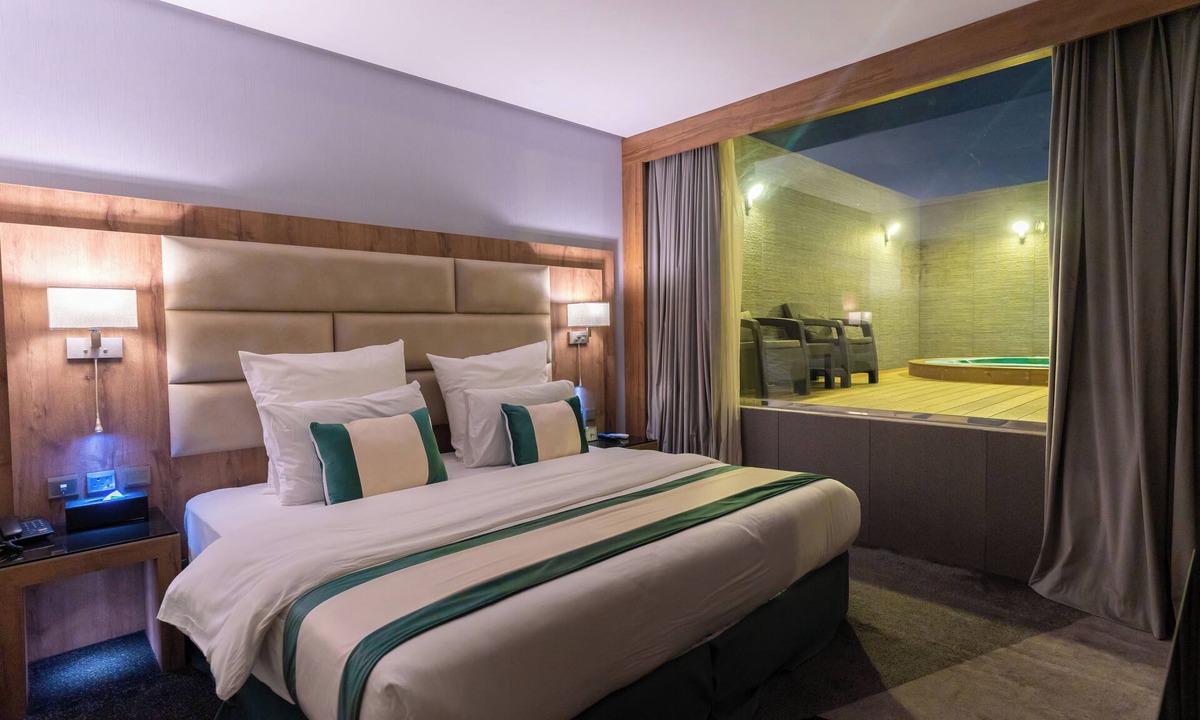 Al Faisaliyah Hotel | RASIA HOTEL
