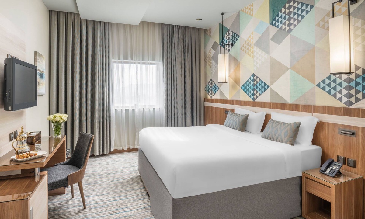 Batha Quraysh Hotel | Roots Hotel