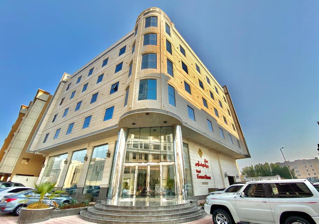 Dammam Apartment | Royal Golden House رويال البيت الذهبي للشقق المخدومه
