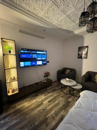 Al Kura Apartment | Self-entry studio