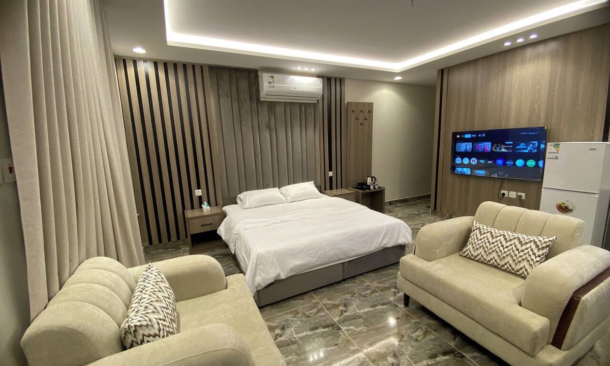 Al Kura Apartment | Studio Apartment in Al Hamdaniyah- J14