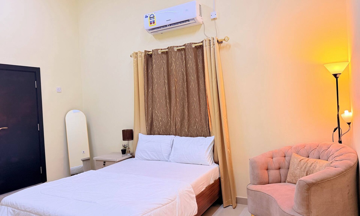 Qudaibiya Apartment | Studio Apartment in Juffair Behind Oasis Mall