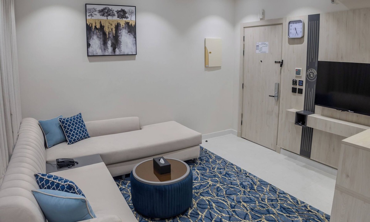 Al Faisaliyah Hotel | tara plus hotel