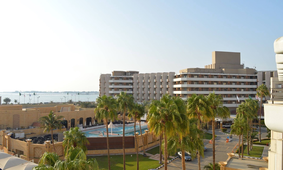 Al-Hamra'a Apartment | The Apartments
