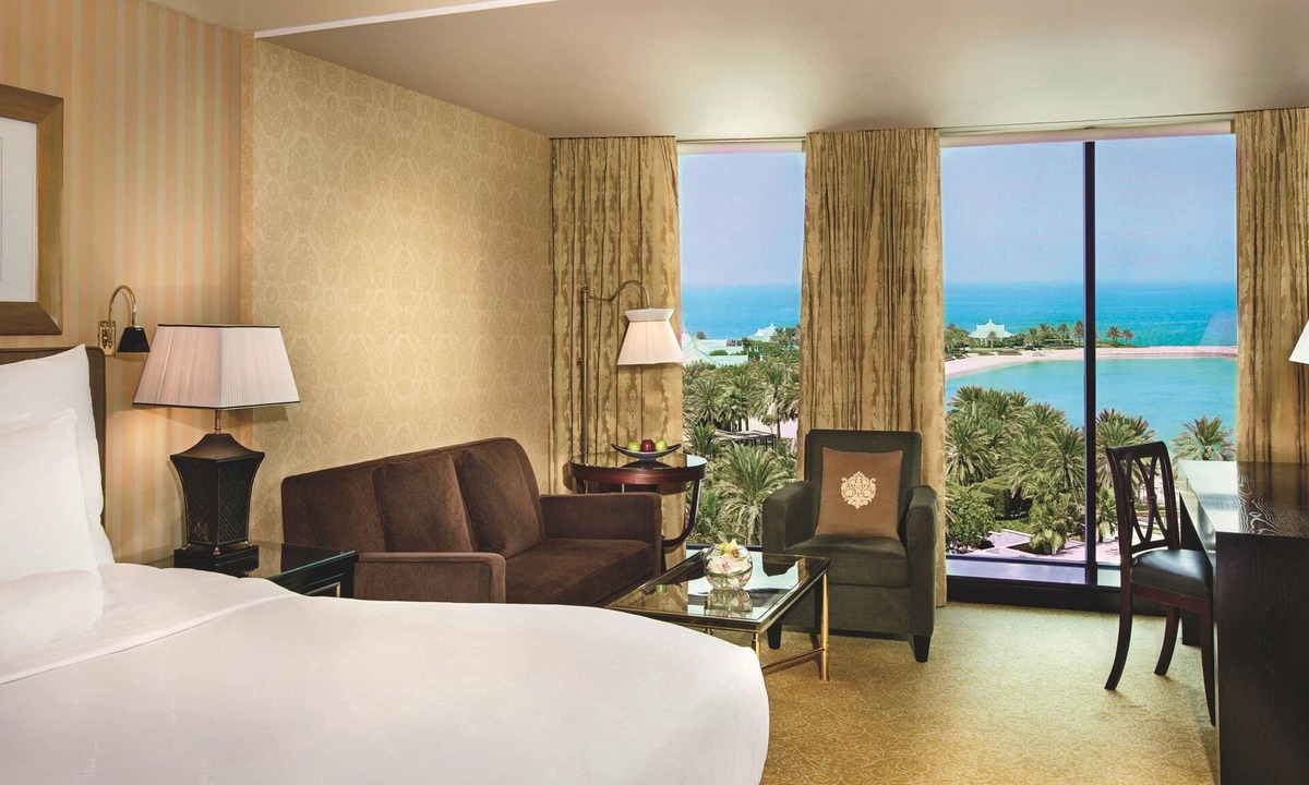 Seef Hotel | The Ritz-Carlton, Bahrain