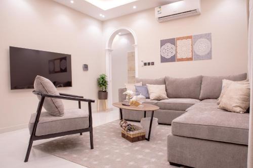 Medina Apartment | Two Bedroom Apt 10-min Prophet Mosqu Next to Mall