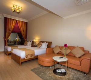 Al Safir Residence 