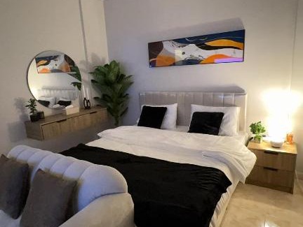 Qurish Street Apartment | استديو أنيق 49