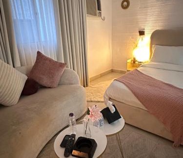 Qurish Street Apartment | تواق