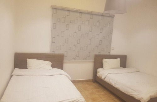 Sari Street Villa | ساحل القمر - درة العروس