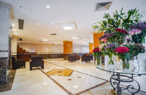 Al Aziziyah Hotel | 100 m² Hotel ∙ 5 bedrooms ∙ 15 guests