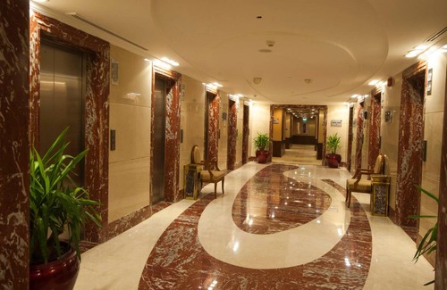 Mecca Hotel | 130 m² Hotel ∙ 2 guests