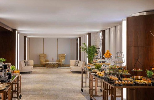 Al Bawadi Hotel | 195 m² Hotel ∙ 127 guests