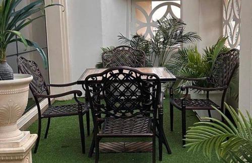 Al Aziziyah Hotel | 75 m² Hotel ∙ 2 bedrooms ∙ 9 guests