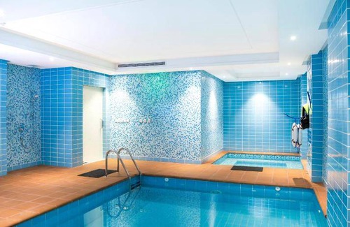 Hera Street Hotel | 80 m² Hotel ∙ 4 guests