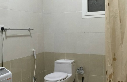 Jeddah House | Fully Furnished Apt FOR RENT 2BHK Tahliya /5