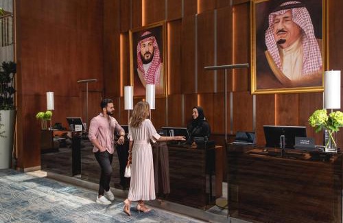Al Bawadi Hotel | Jeddah Marriott Hotel Madinah Road