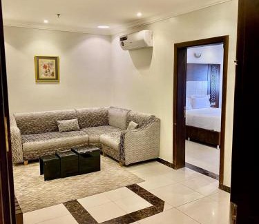 Taif Apartment | Rose Wood